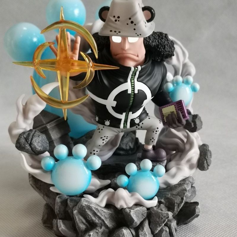 Art Craft Materials - Nueva Figura de 13 cm de