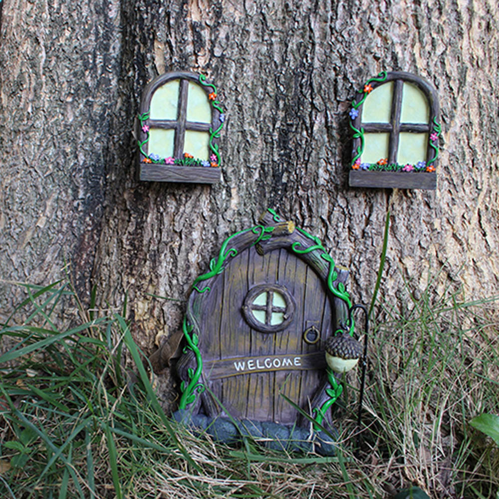 Escultura de árbol de Gnomo de - Art Craft Door reseña y precio