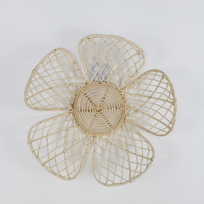 Adornos de pared de flores de  - Art Craft Furniture reseña y precio